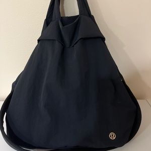 Lululemon On My Level Bag